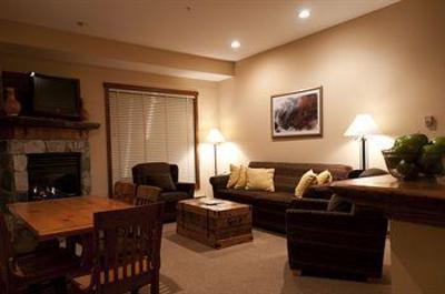 фото отеля Snow Creek Lodge And Cabins