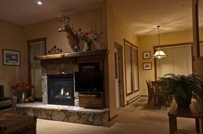 фото отеля Snow Creek Lodge And Cabins