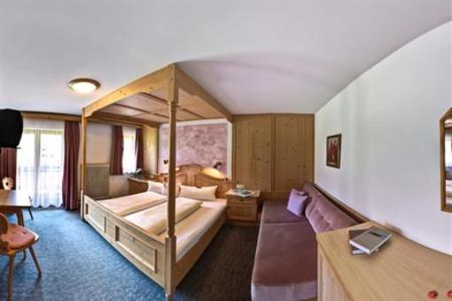 фото отеля Gastehaus Oblasser