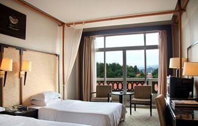 фото отеля Merryland Resort Guilin