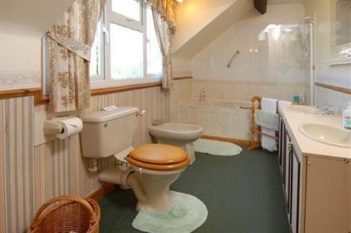 фото отеля West Ridge Bed & Breakfast