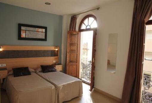 фото отеля Hostal Plaza Ruiz
