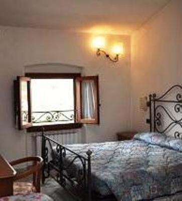фото отеля Fox's Inn Loro Ciuffenna