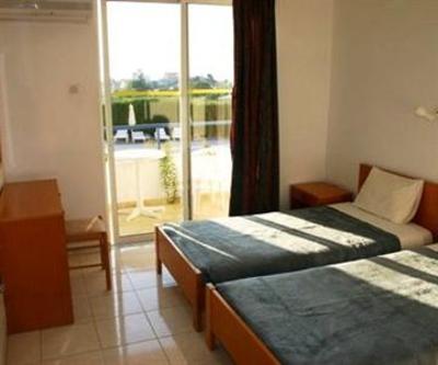 фото отеля Holidays Apartments Ialysos