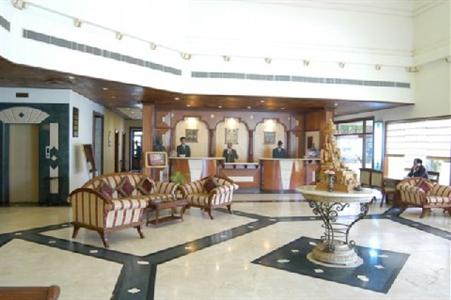 фото отеля KK Royal Hotel & Convention Centre