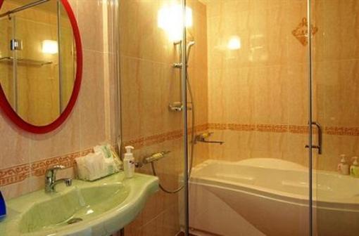 фото отеля AJ Onna Building Resort Hotel