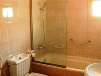 фото отеля Orans Suites 3