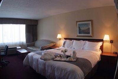 фото отеля Windsor Riverside Inn