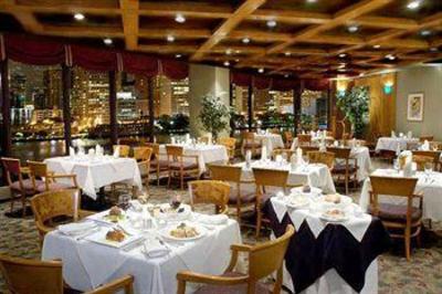 фото отеля Windsor Riverside Inn