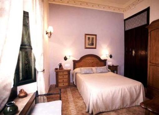 фото отеля Hospederia Casa del Marques Velez de Benaudalla