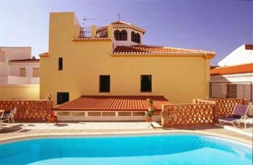 фото отеля Hospederia Casa del Marques Velez de Benaudalla