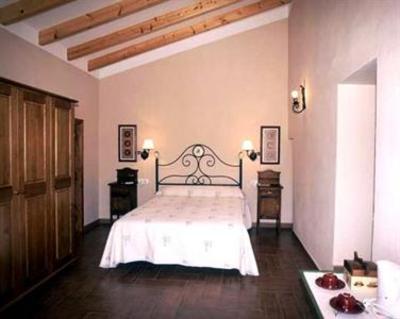 фото отеля Hospederia Casa del Marques Velez de Benaudalla