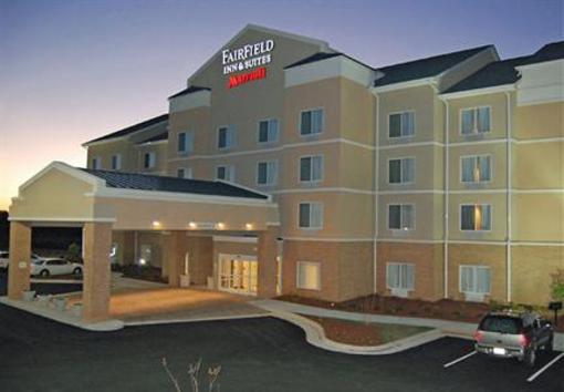 фото отеля Fairfield Inn & Suites South Hill