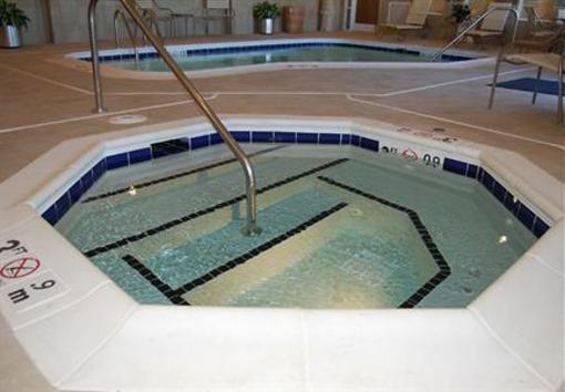 фото отеля Fairfield Inn & Suites South Hill