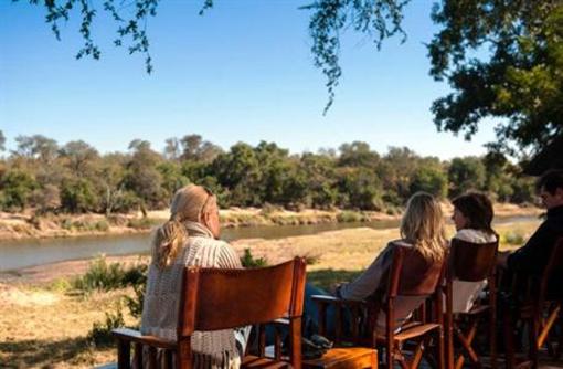 фото отеля Simbavati River Lodge