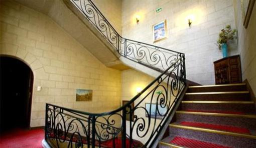фото отеля La Medieval Hotel Avignon