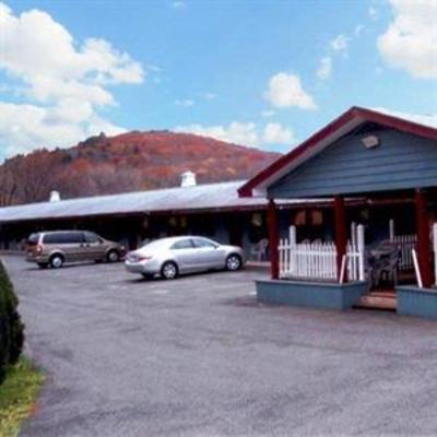 фото отеля Pleasant Valley Motel West Stockbridge