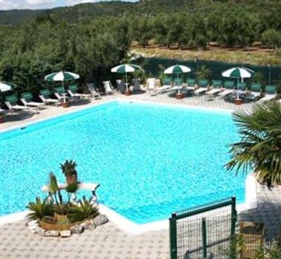 фото отеля Villaggio Club degli Ulivi