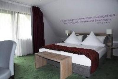 фото отеля Hotel Traube Baden-Baden