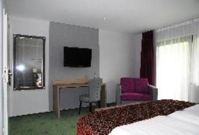 фото отеля Hotel Traube Baden-Baden