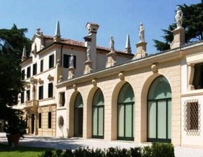 фото отеля Villa Italia Padua