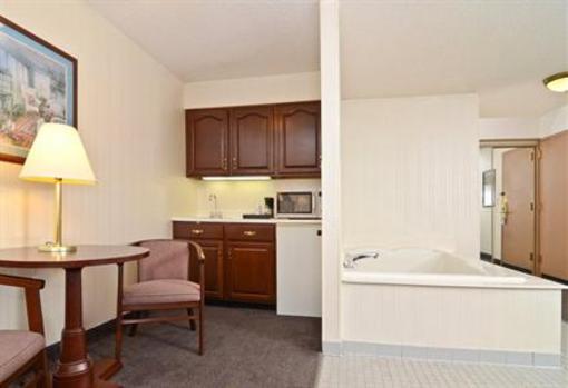 фото отеля BEST WESTERN Reids' Inn