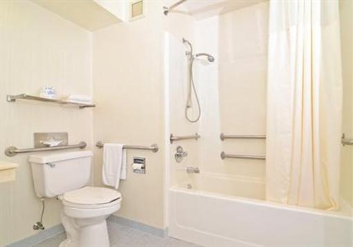 фото отеля BEST WESTERN Reids' Inn