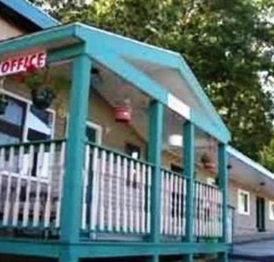 фото отеля Budget Inn North Kingstown