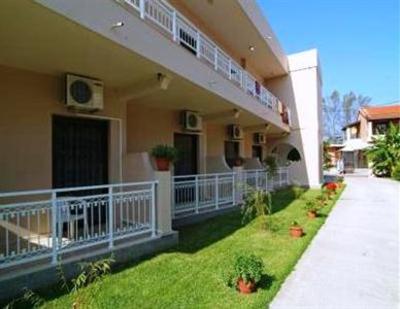 фото отеля Toulas Apartments
