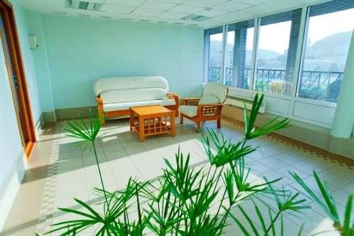 фото отеля Nadezhda Hotel