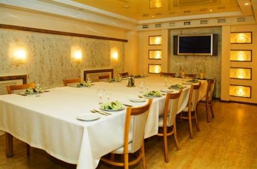 фото отеля Nadezhda Hotel