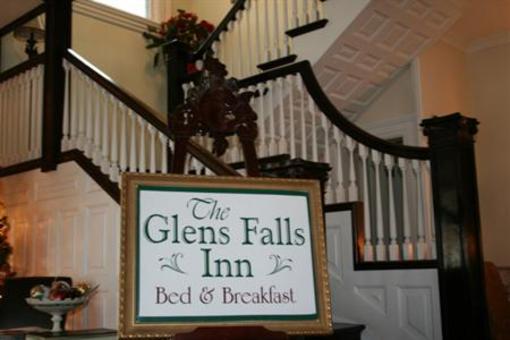 фото отеля Glens Falls Inn