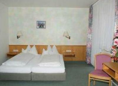 фото отеля Hotel Gasthof Hirschen Löffingen