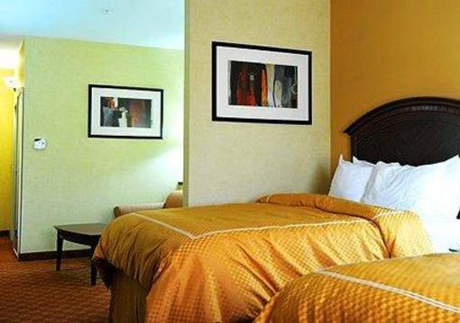 фото отеля Comfort Suites South Point