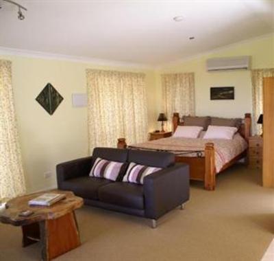 фото отеля Mount Tamborine Seaview Treehouses