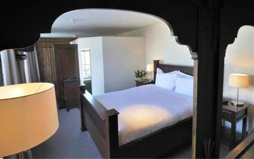 фото отеля Het Raedthuys Restaurant & Suites