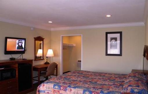 фото отеля Budget Inn Of Fairfield