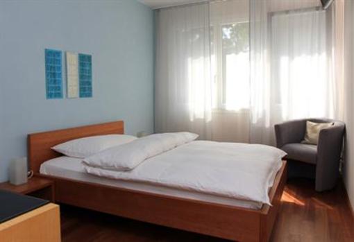 фото отеля Hotel Birsighof Basel