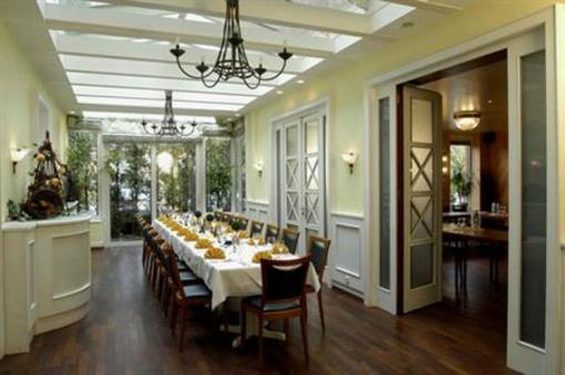 фото отеля Amadeus Hotel Cafe-Restaurant Isernhagen