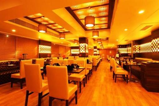 фото отеля The Coronet Elegance Hotel Pune