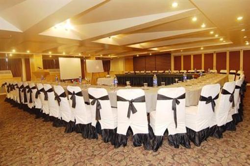 фото отеля The Coronet Elegance Hotel Pune