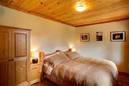 фото отеля Mount 7 Lodges Golden (British Columbia)