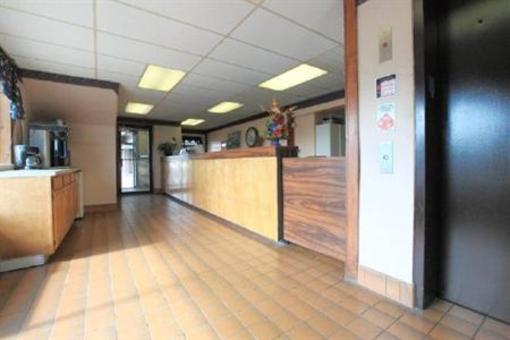фото отеля Americas Best Value Inn Naval Base Norfolk