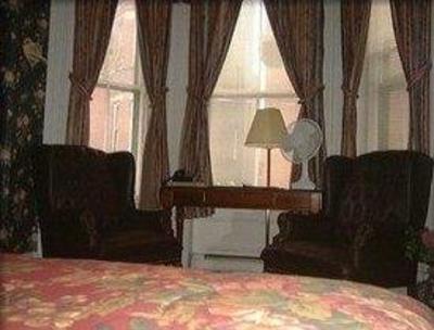 фото отеля Earle of Leinster Inn Style Bed & Breakfast
