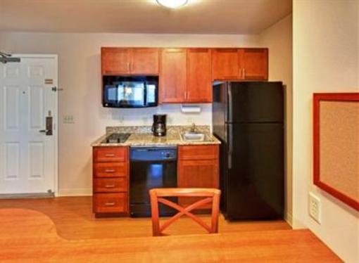 фото отеля Candlewood Suites Williston