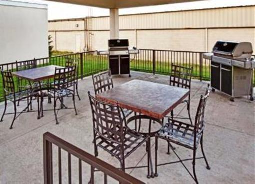 фото отеля Candlewood Suites Williston
