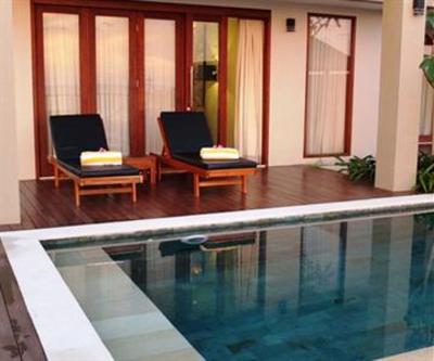 фото отеля Villa Pantai Senggigi