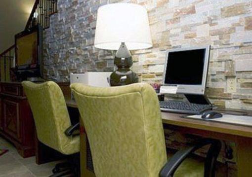 фото отеля Comfort Suites Starkville