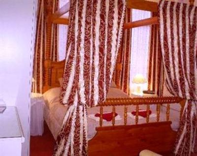 фото отеля Trevali Guest House