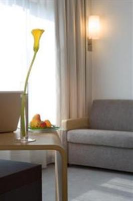 фото отеля Novotel Beaune